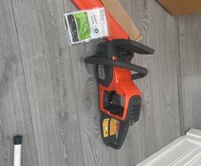 Husqvarna 230i chain saw