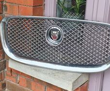 jaguar XF grille