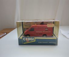 Corgi 91642 Ford Transit MkIII Van