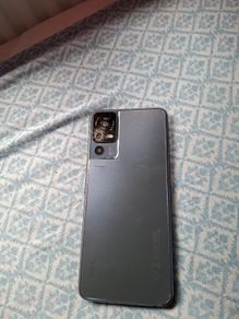 Tcl 40 se broken camera island