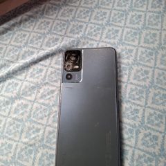 Tcl 40 se broken camera island