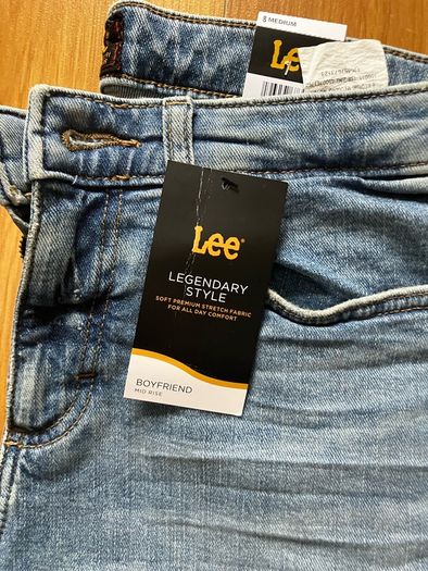 Lee midrise boyfriend jeans