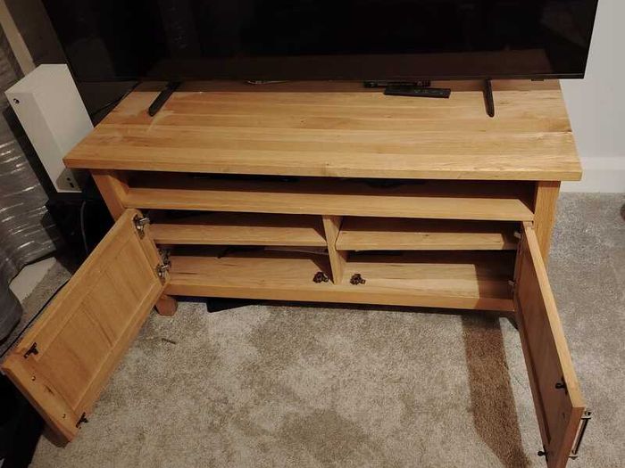Oak TV unit