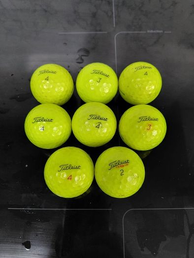 Yellow PROV1 golf balls