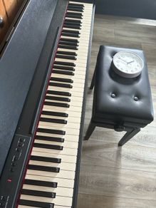 Electric piano keyboard