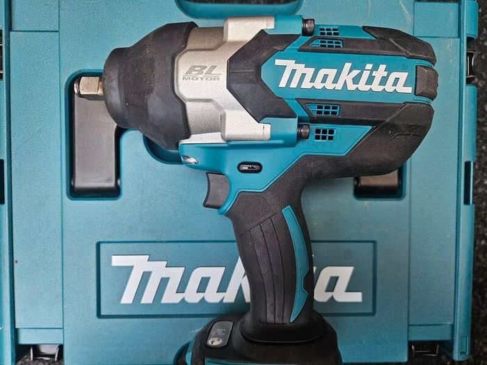 Makita