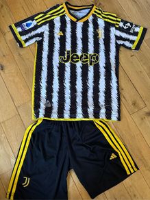 Juventus Kit