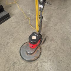 Floor buffer
