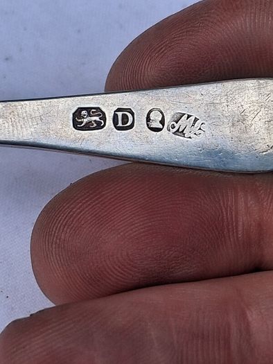 Thomas Wallis 11 Sterling Silver Spoon(1799)