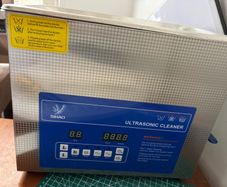 Ultrasonic cleaner
