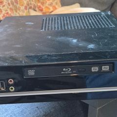Desktop pc not working. For parts or repair.