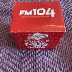 FM 104 Cuddle Mugs