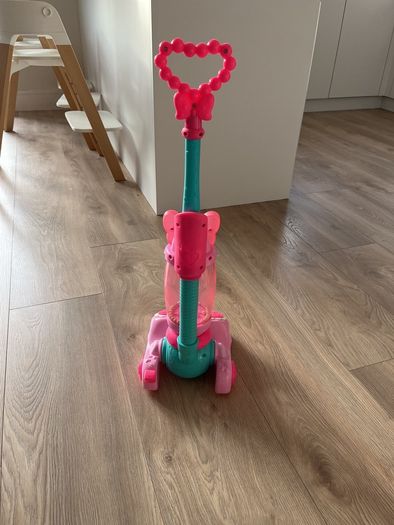 Mini mouse toy hoover