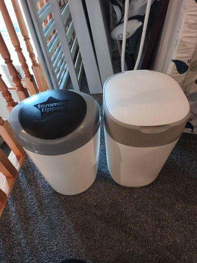 Baby changing table and two nappy bins