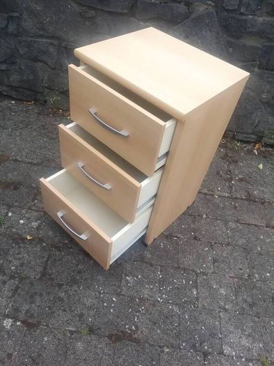 locker and chest