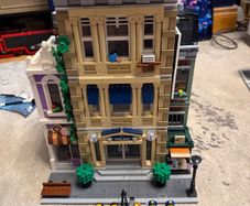 lego police station modular 10278