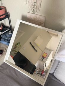 White mirror