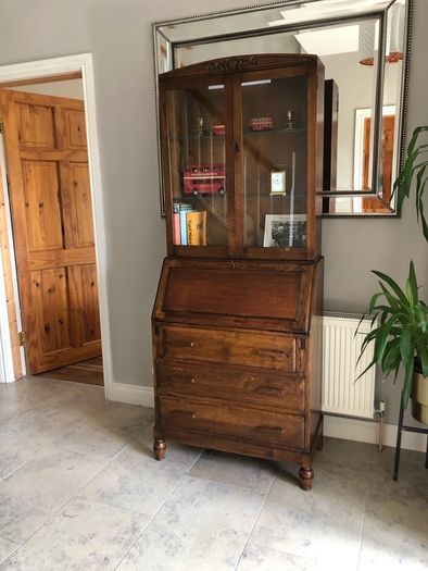 writing bureau/ bookcase
