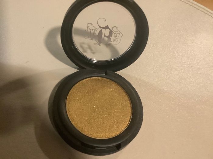Kvd Beauty Eye Shadow