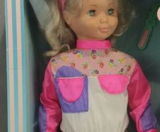 Vintage Famosa Doll - Federica