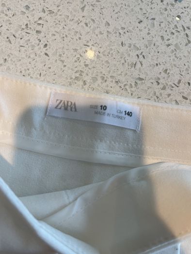 Zara White Girls Skirt - Age:10 - As New!