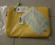 Laptop sleeve