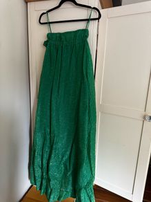 Essential Antwerp Maxi