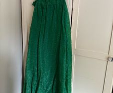 Essential Antwerp Maxi