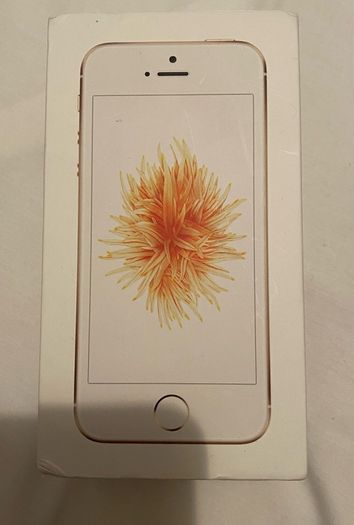 Apple iPhone SE Gold 32GB Sim Free in Brand New Condition