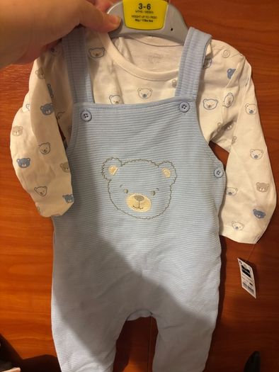 baby outfit