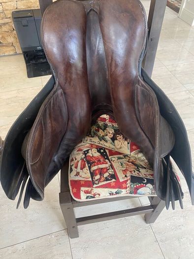 Saddle