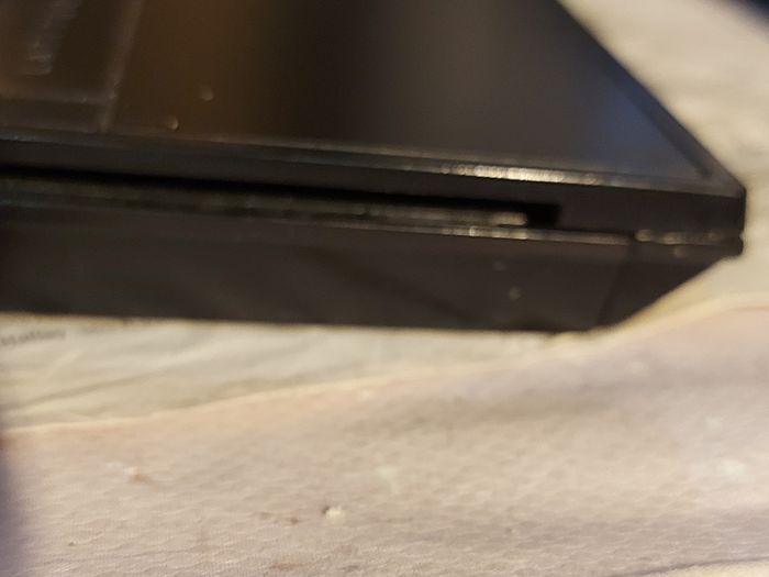 Dell Latitude E4300, Intel Core 2 Duo CPU, P9300, 2.27GHz, 3GB Ram,  Windows 7 Ultimate 64bit, Opera, Chrome, etc