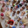 Huge LOL Dolls & Accesories Bundle Image 2