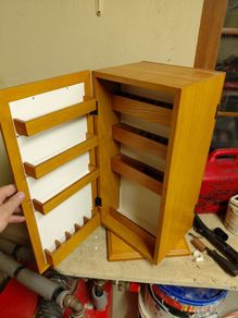 Rotating double sided wooden jewellry box with 2 mirrors
