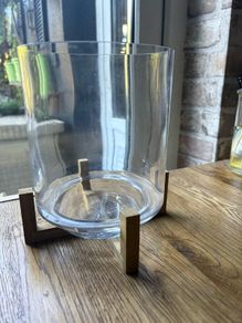 New glass vase/hurricane lamp on stand