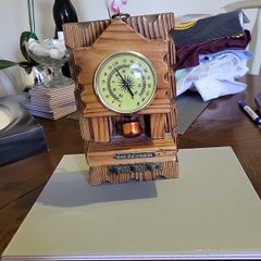 Thermometer keyholder