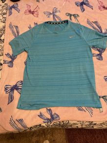 Nike tee shirt
