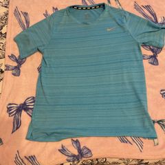Nike tee shirt