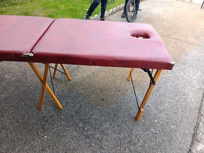 Foldable Massage Table