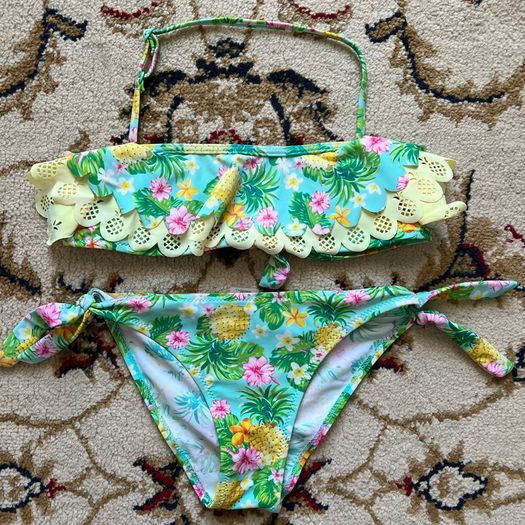 Girls bikini