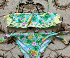 Girls bikini