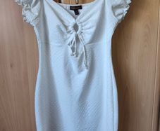 Dress size 14 worn only once