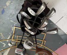 set golf clubs