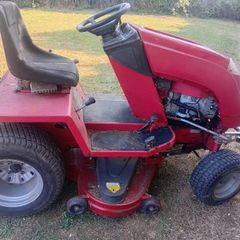 Ride on mower - 3 blade muclcher