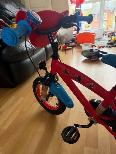 Boys Spider-Man bicycle for sale, good as new,age 3-5 years old.