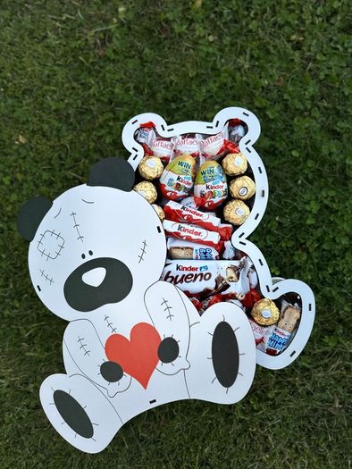 Cute Teddy Bear Chocolate Gift Box - Kinder & Ferrero