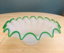 Vintage Art Glass Hand Blown Fruit Bowl