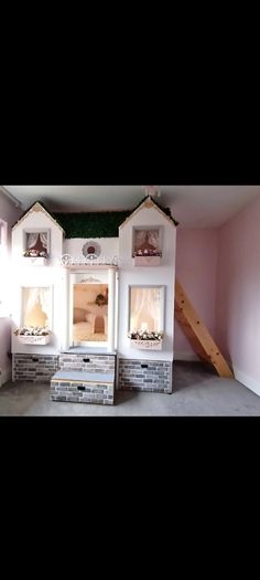 Girls bunk bed