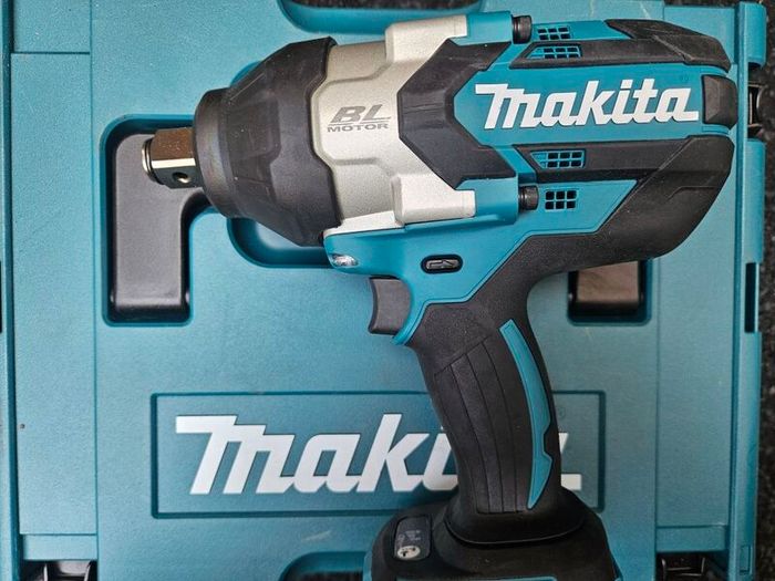 Makita