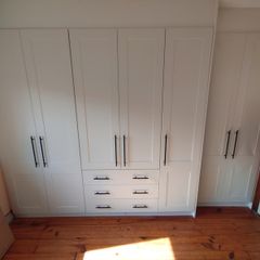 Built-in wardrobe